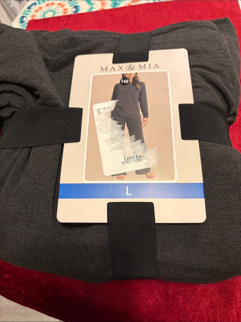 Max & Mia Dark Charcoal Lounge Set - Large new with tags high quality